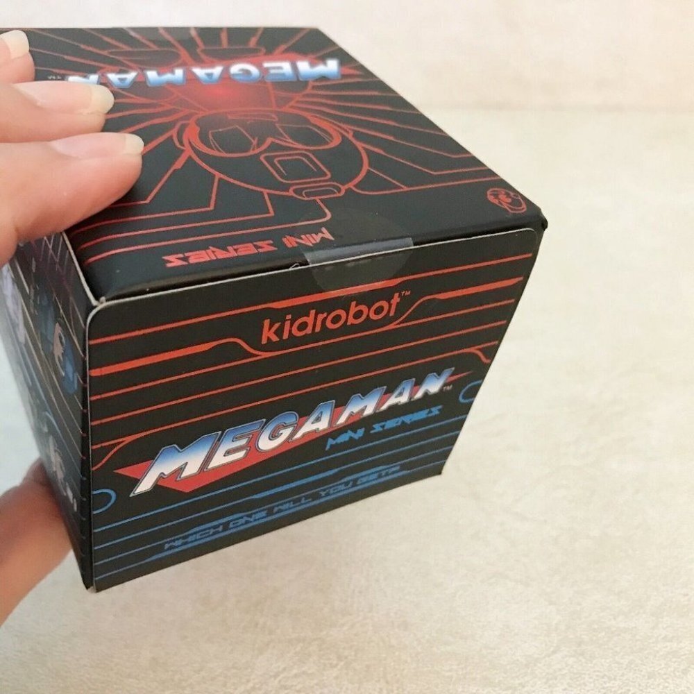 Kidrobot Megaman Mini Series Unopened Blind Box Vinyl Figure New Capcom New - Picture 5 of 12
